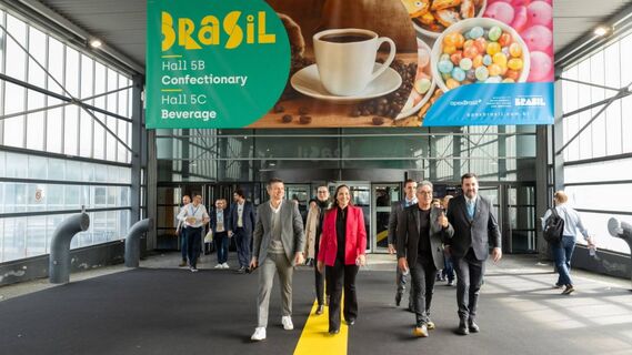Brasil leva 156 empresas à Sial Paris e projeta US$ 3,5 bilhões em negócios