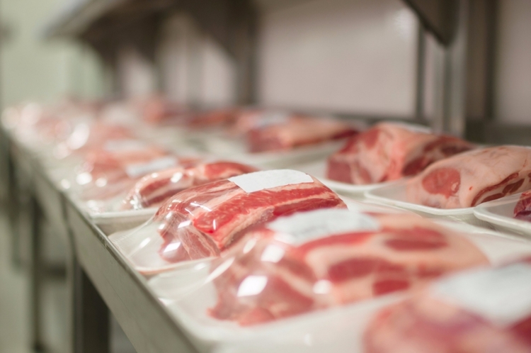 Esgotamento da cota de carne bovina da China vai ser compensado por outros mercados, avalia Abrafrigo